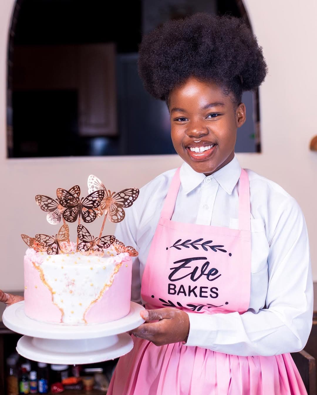 Eve in her bakery